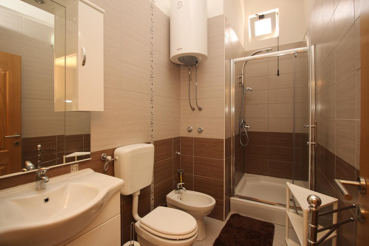 Apartments Koritnik 푸나트 외부 사진
